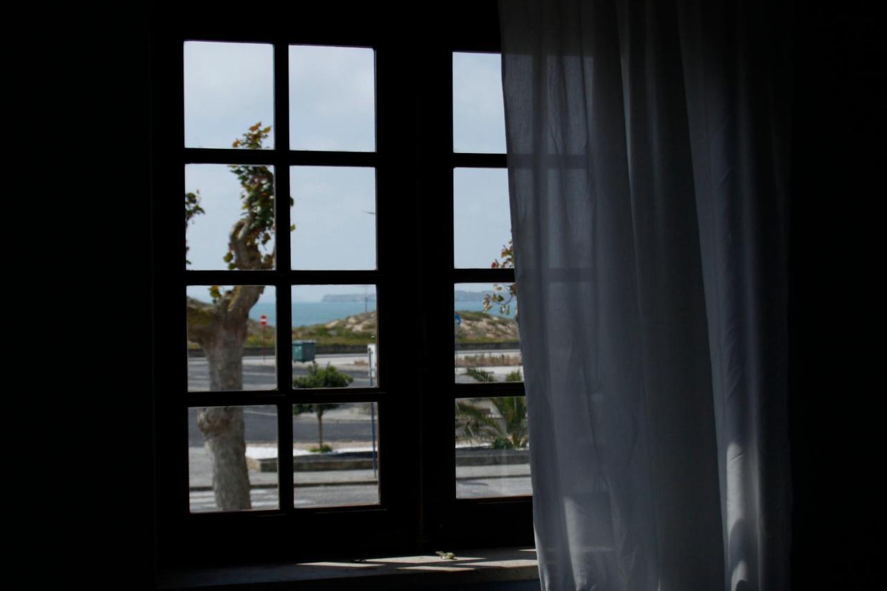 Boa Onda Guesthouse Atouguia Da Baleia Bagian luar foto