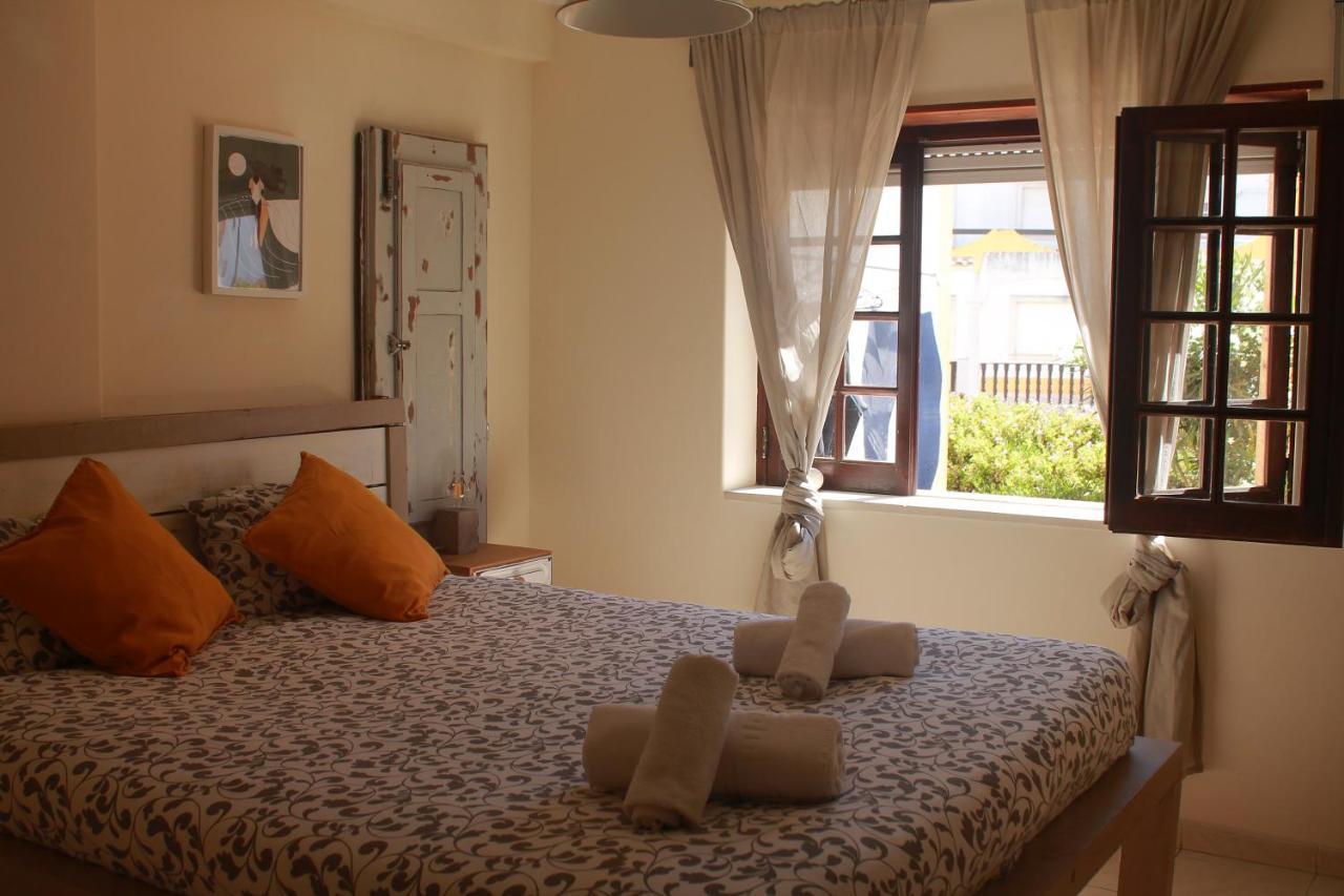 Boa Onda Guesthouse Atouguia Da Baleia Bagian luar foto