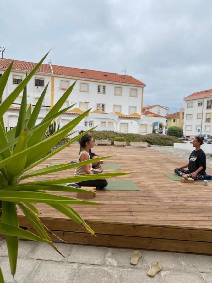 Boa Onda Guesthouse Atouguia Da Baleia Bagian luar foto
